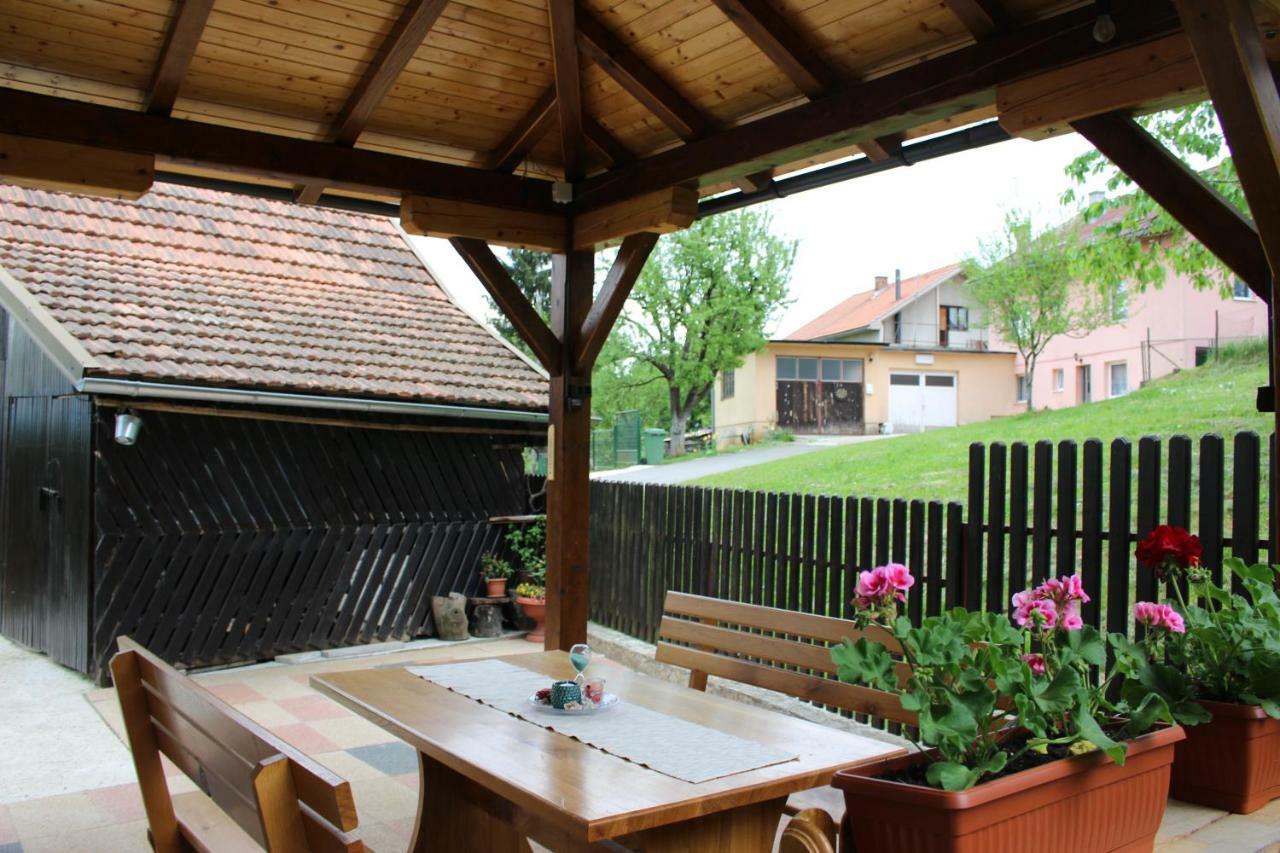 Apartment Paula Слуни Экстерьер фото