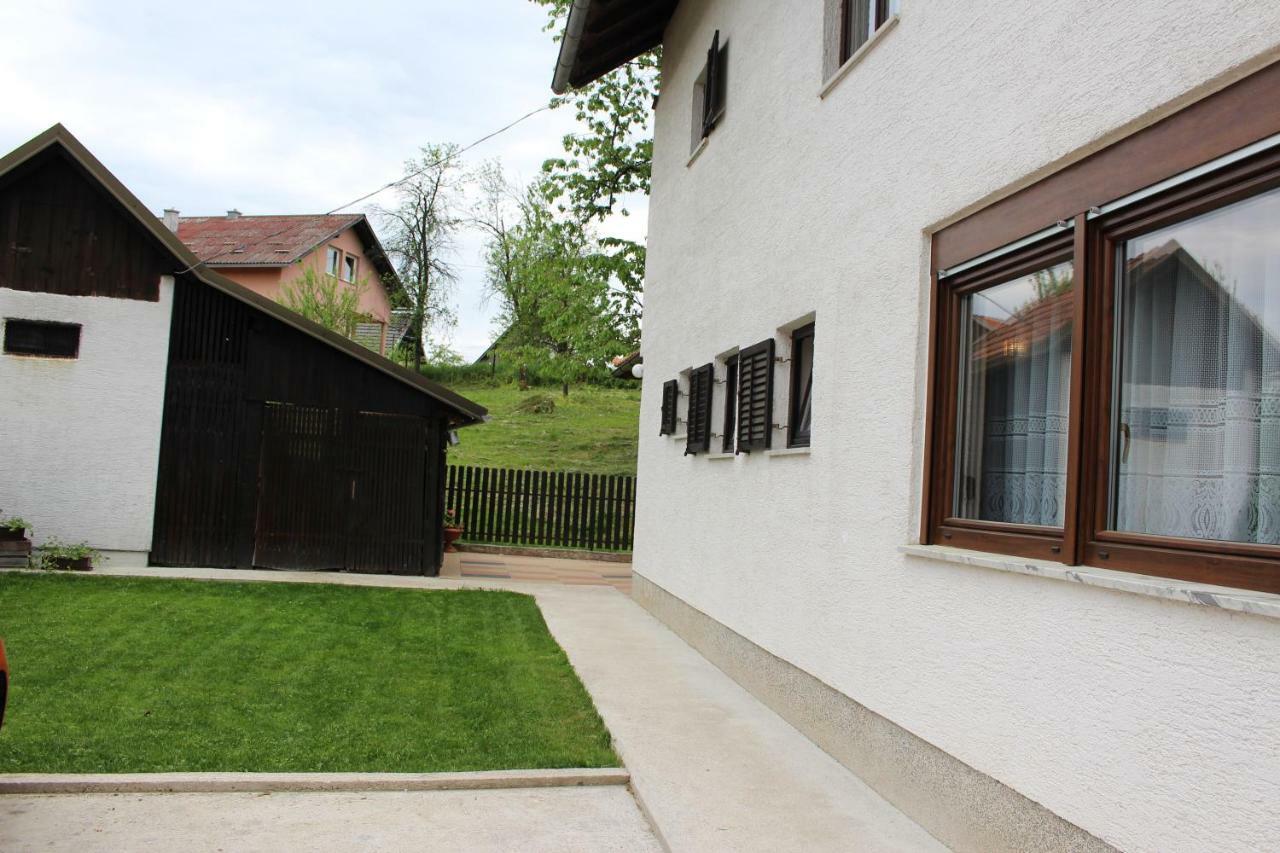 Apartment Paula Слуни Экстерьер фото